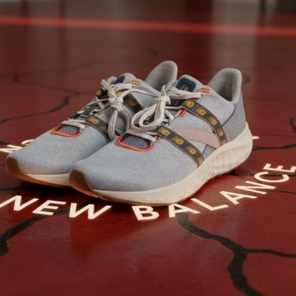 New Balance Fresh Foam Arishi v4 Blue Orange Navy Running Shoes Mens 9 NWOT